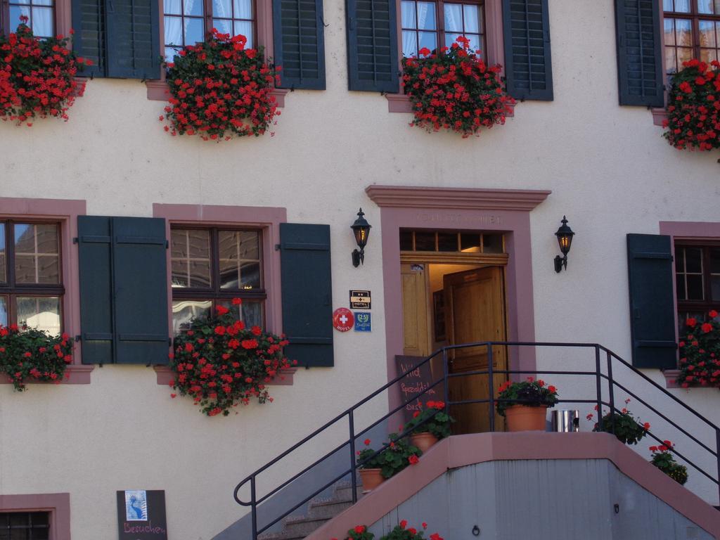 Gasthaus Zur Sonne Aesch  エクステリア 写真